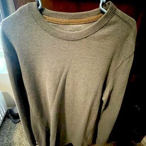 Eddie Bauer long sleeve thermal shirt